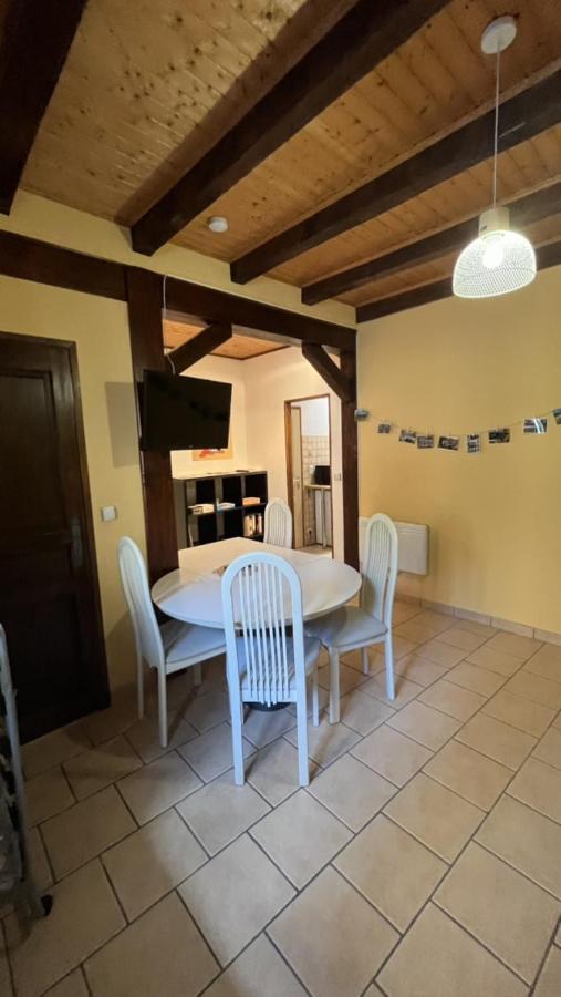 Appartement Jaujac Luaran gambar